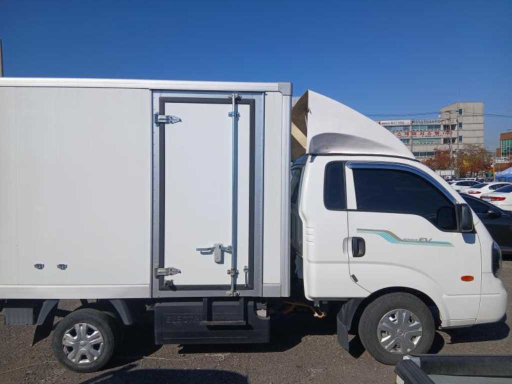 기아 봉고3 1톤 표준탑 전기 3