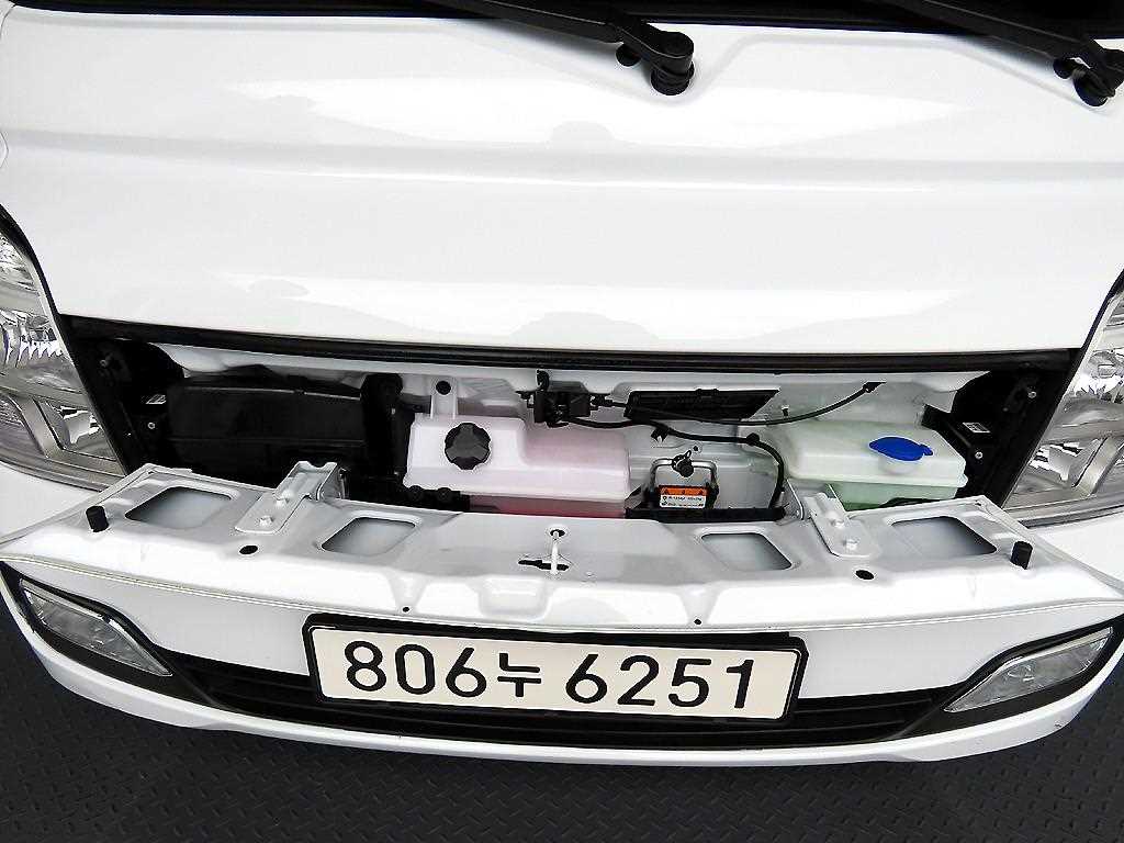 현대 포터2 1톤 냉장탑 LPG 17