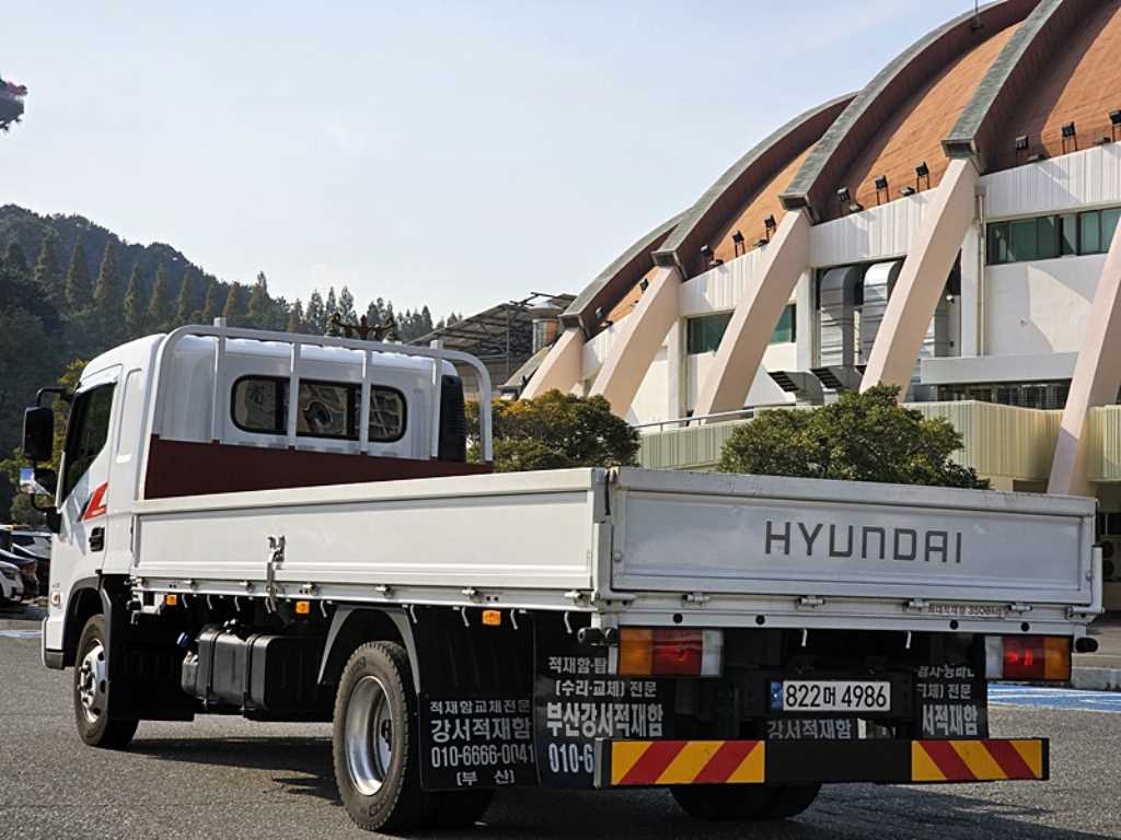 현대 올뉴마이티 3.5톤 카고 슈퍼캡 장축 3