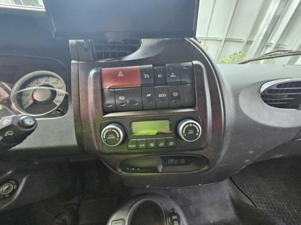 현대 음식물차 메가트럭 5톤 9