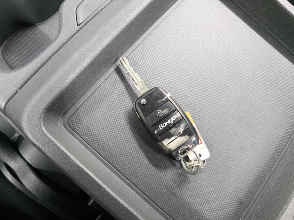 기아 봉고3 1톤 카고 14