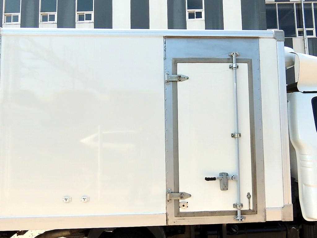 기아 봉고3 1톤 냉동탑 4