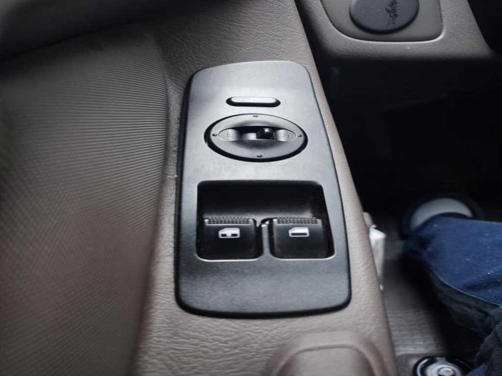 현대 포터2 1톤 윙바디 LPG 13