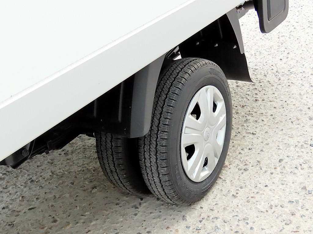 기아 봉고3 1톤 표준탑 LPG 17