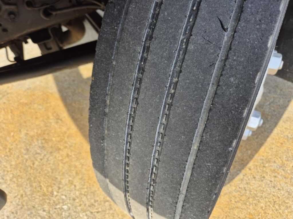 현대 이마이티 2.5톤 카고 슈퍼캡 9