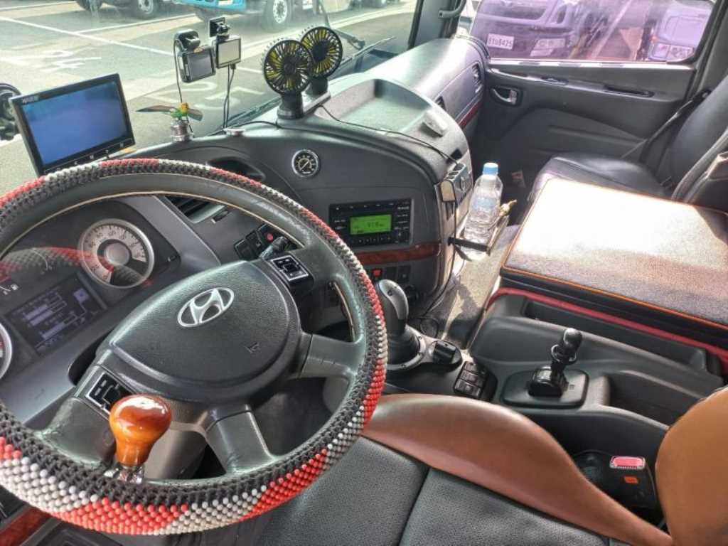 현대 트라고 카고 7