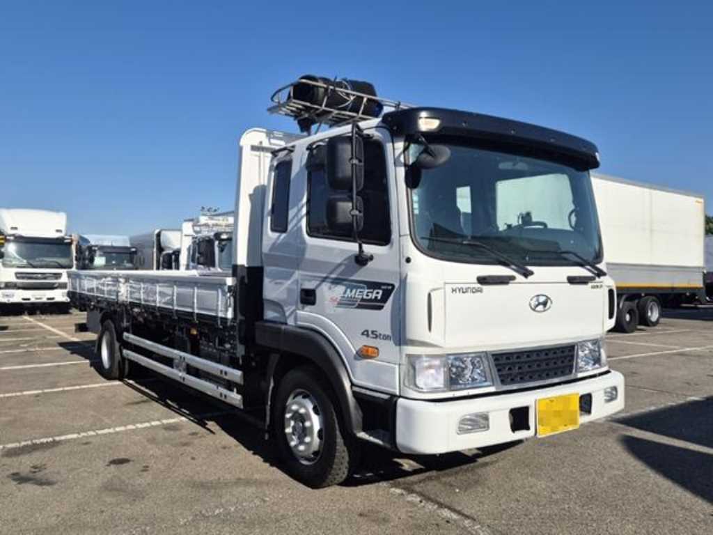 현대 메가트럭 단바리 카고 4.5톤 수동 2