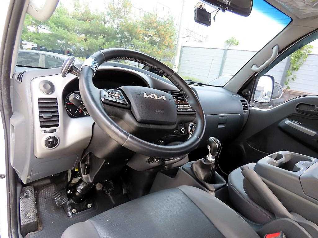 기아 봉고3 1.2톤 카고 6