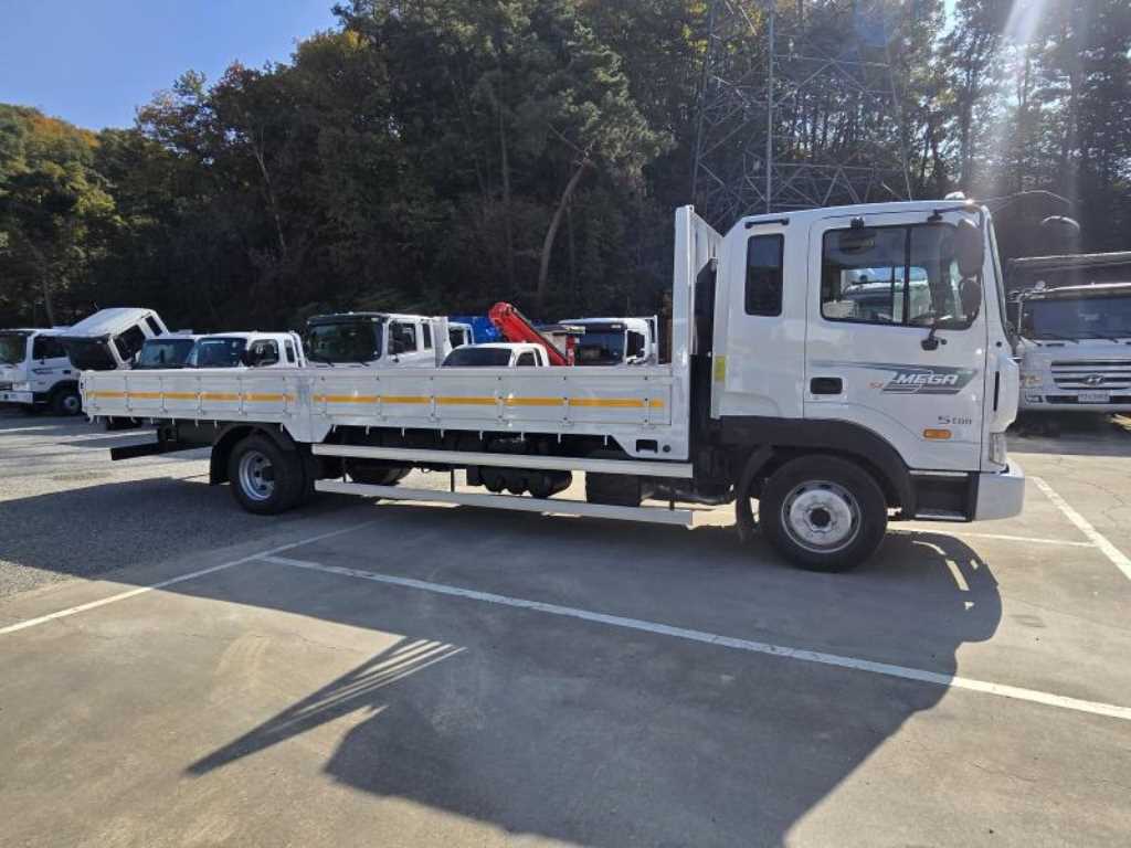 현대 메가트럭 단바리 카고 4.5톤 수동 3