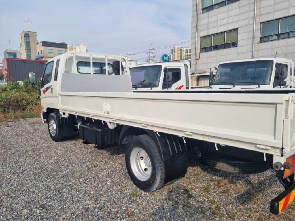 현대 이마이티 3.5톤 카고 2
