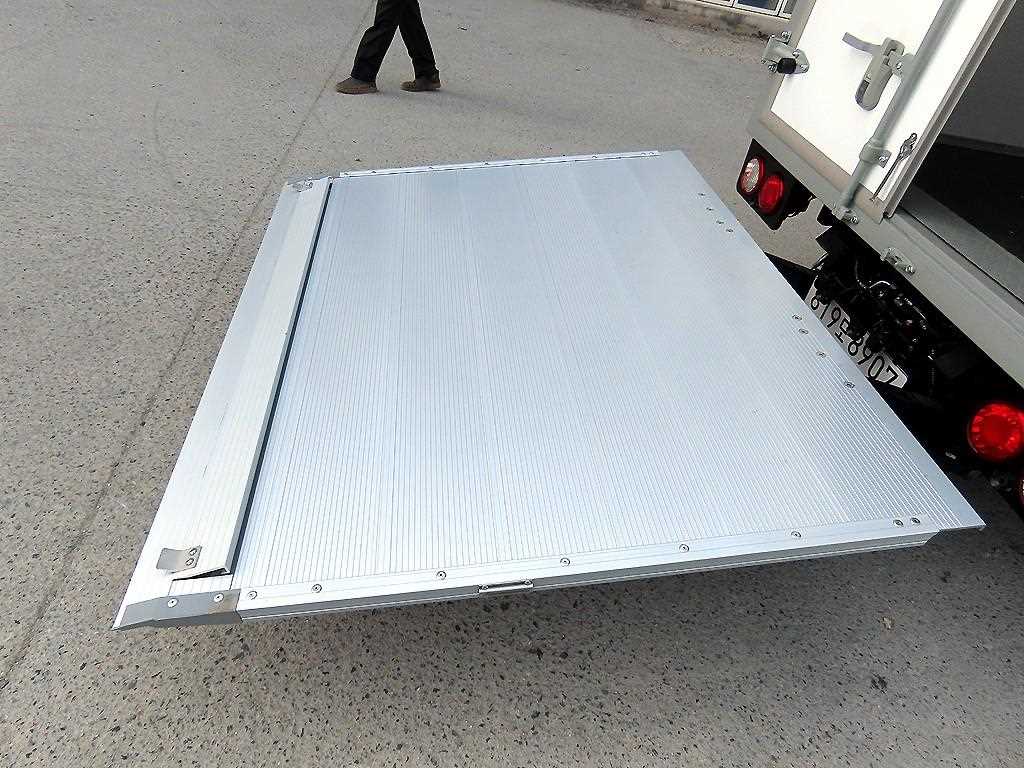 기아 봉고3 1톤 표준탑 LPG 6