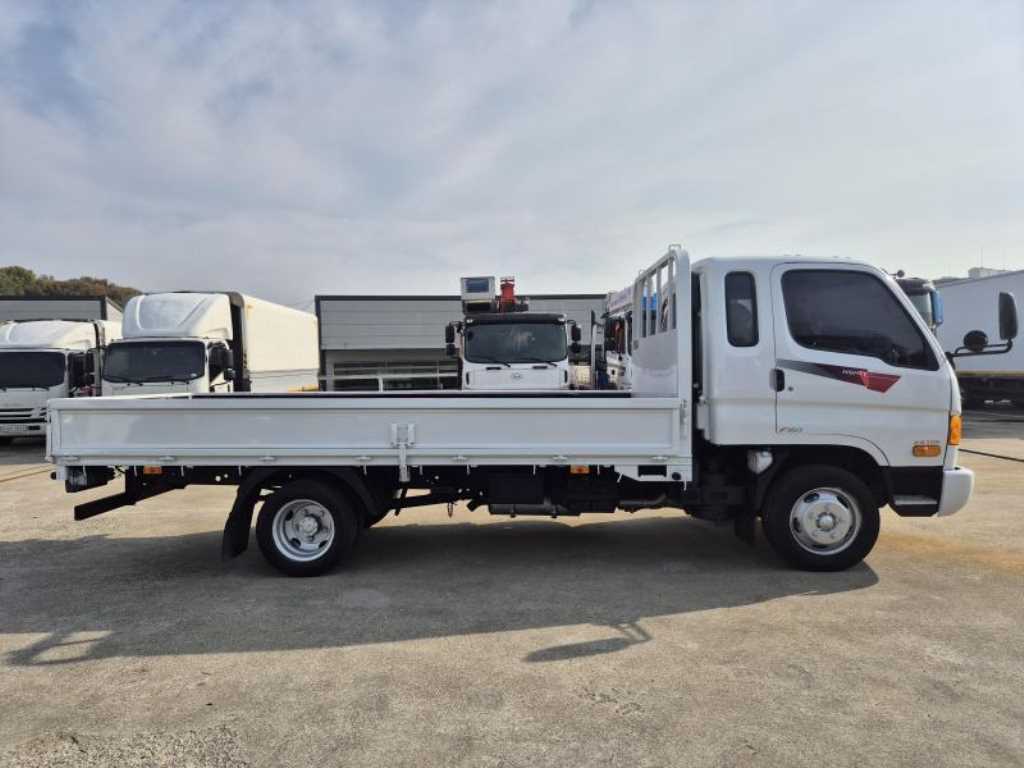 현대 이마이티 2.5톤 카고 슈퍼캡 7