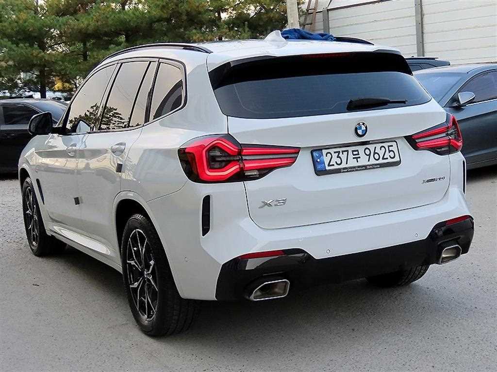 BMW X3 xDrive 20i M Sport Pro 4