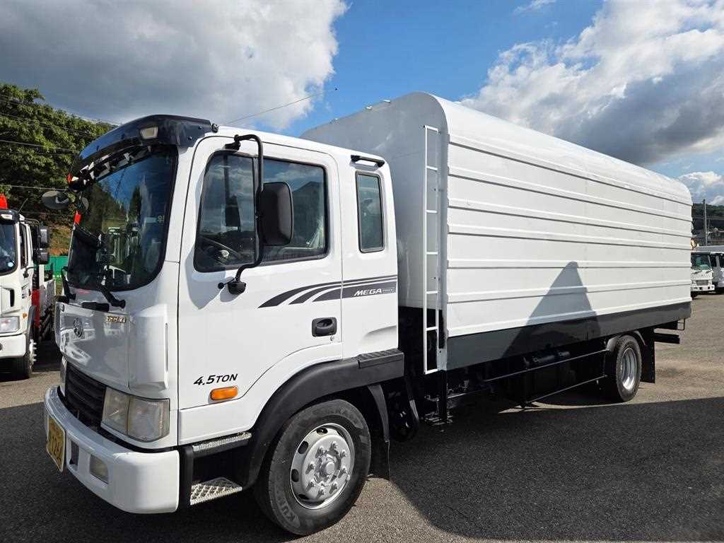 현대 왕겨(톱밥)차 5톤 단바리 수동 2