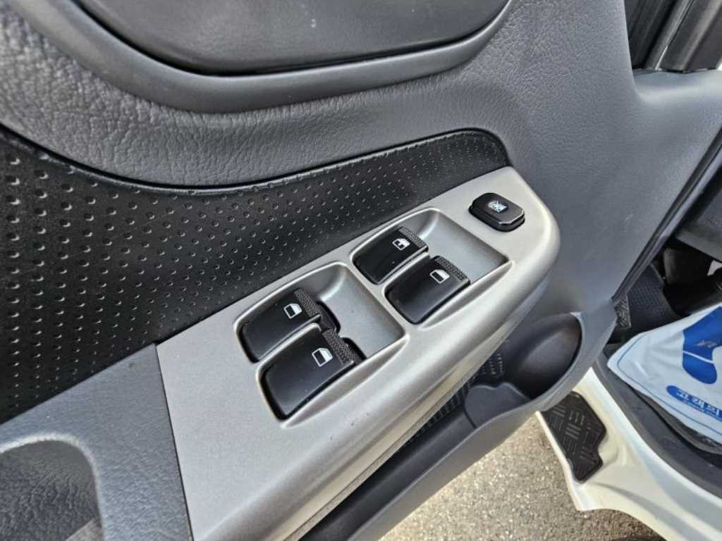 기아 봉고3 1톤 카고 12