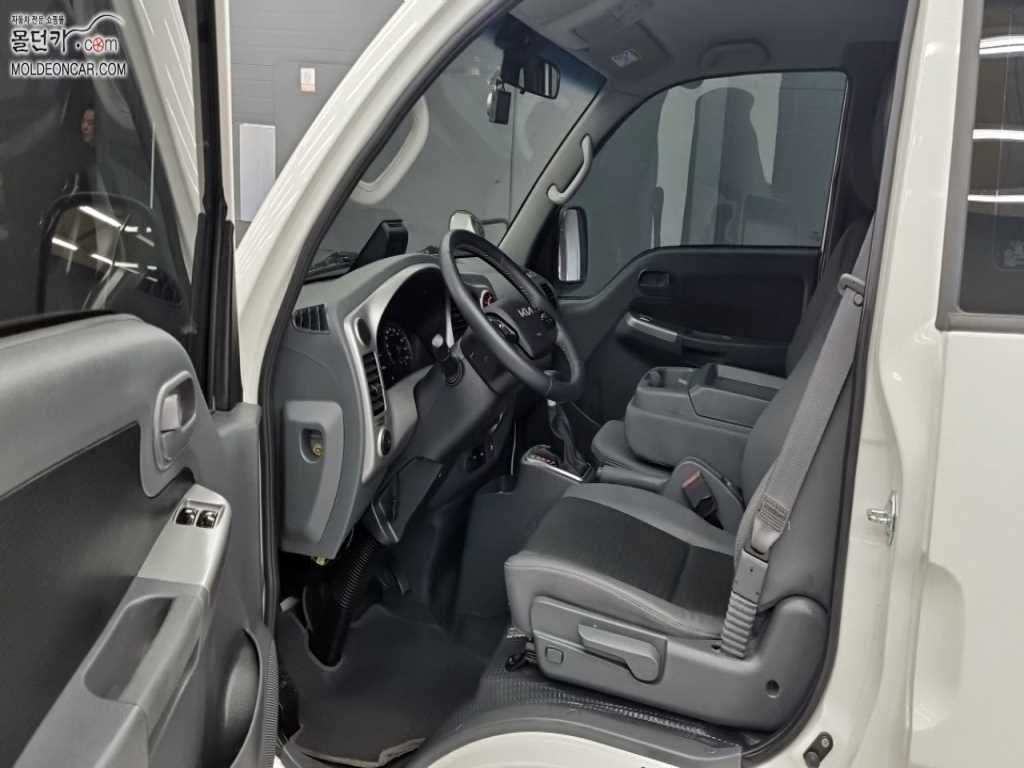 기아 봉고3 1톤 카고 LPG 7