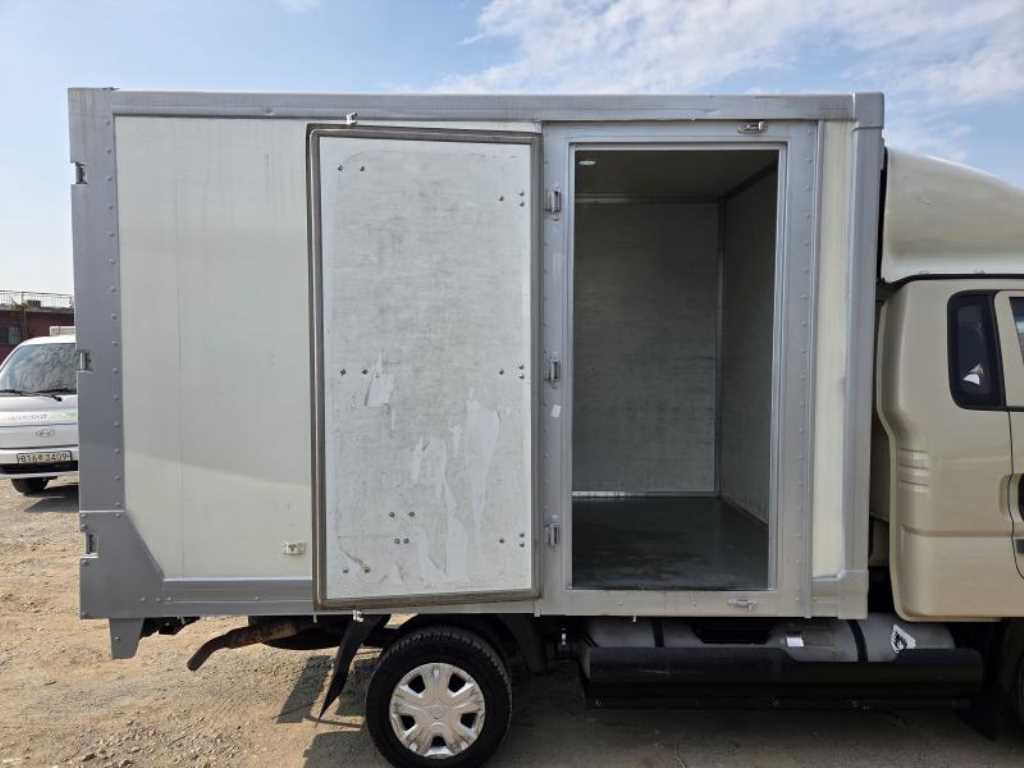 기아 봉고3 1톤 표준탑 LPG 7