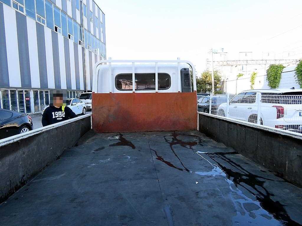 현대 올뉴마이티 2.5톤 카고 4