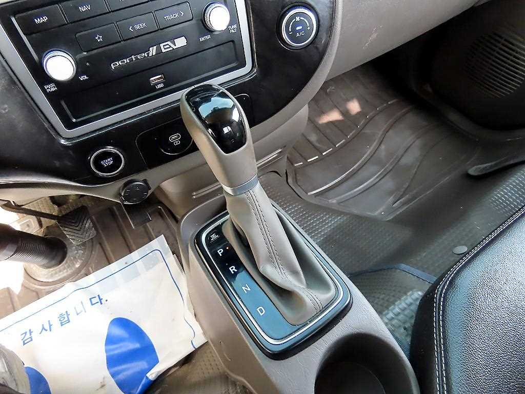 현대 포터2 1톤 카고 전기 9