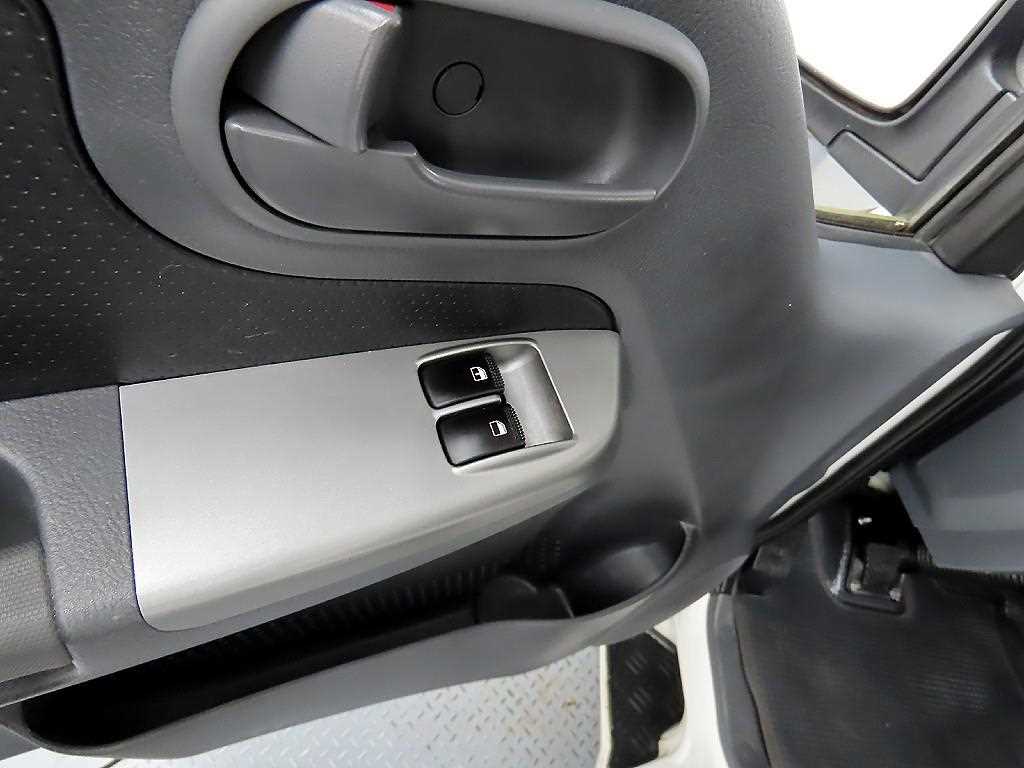 기아 봉고3 1.2톤 카고 9