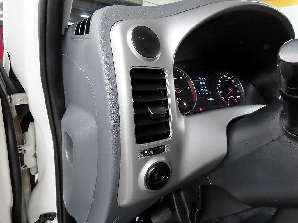 기아 봉고3 1.2톤 카고 10