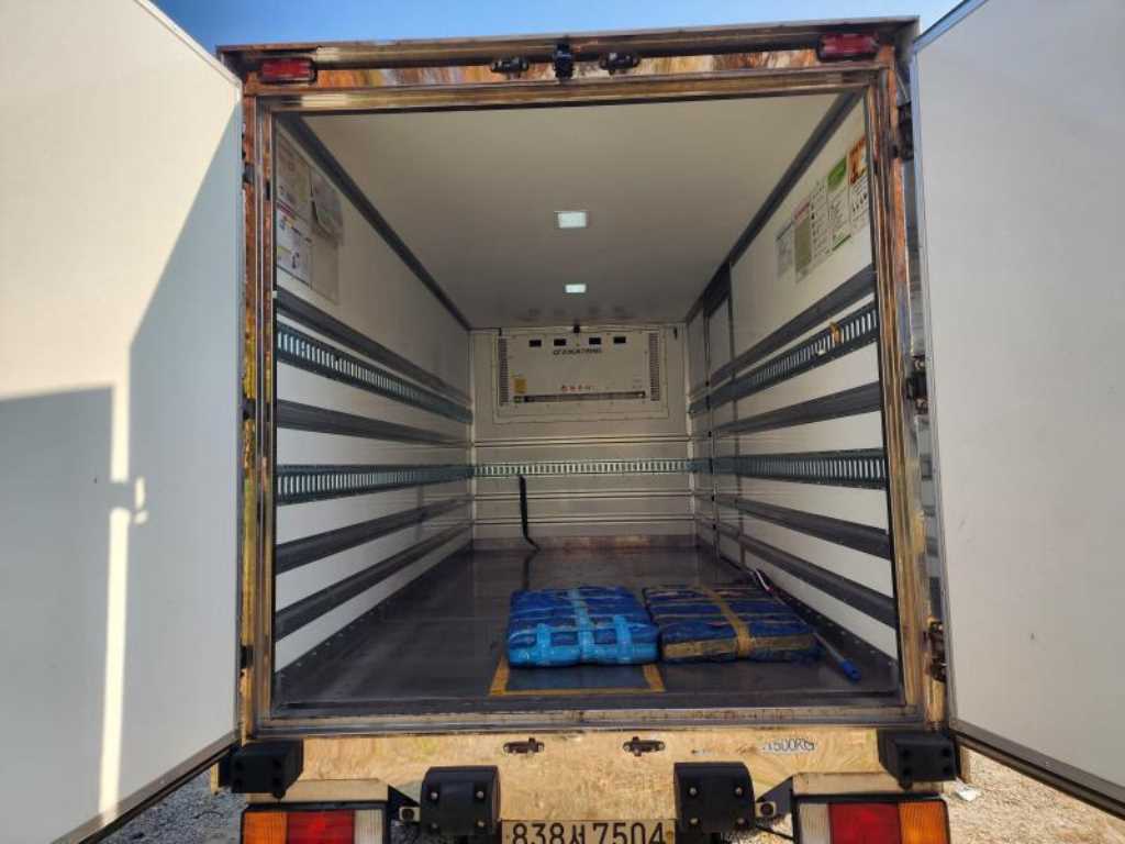 현대 올뉴마이티 2.5톤 냉동탑 7