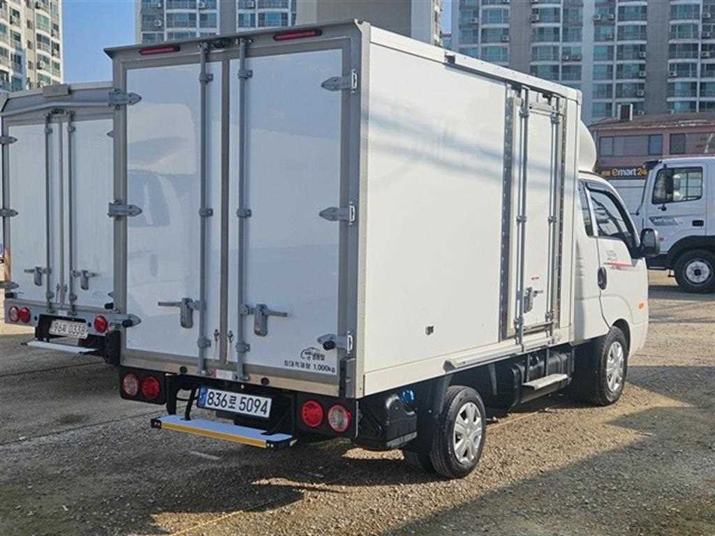 기아 봉고3 1톤 냉동탑 2