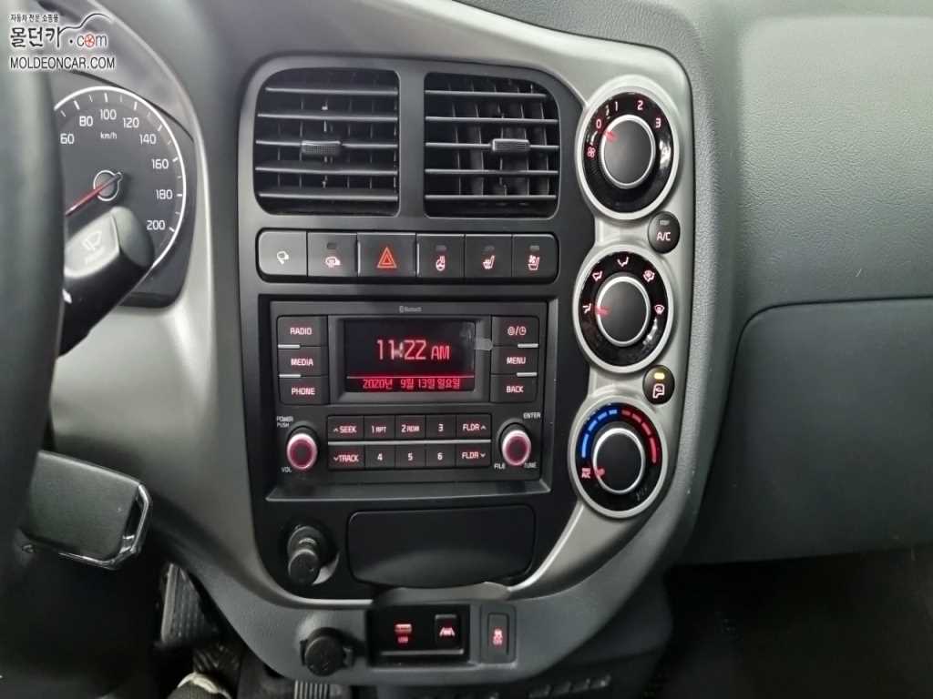 기아 봉고3 1톤 카고 LPG 9