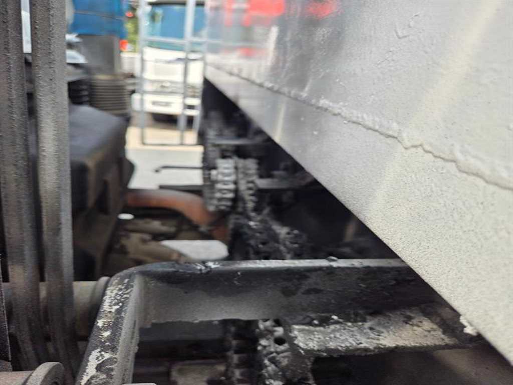 현대 왕겨(톱밥)차 5톤 단바리 수동 5