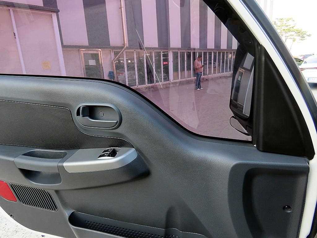 기아 봉고3 1톤 표준탑 LPG 11