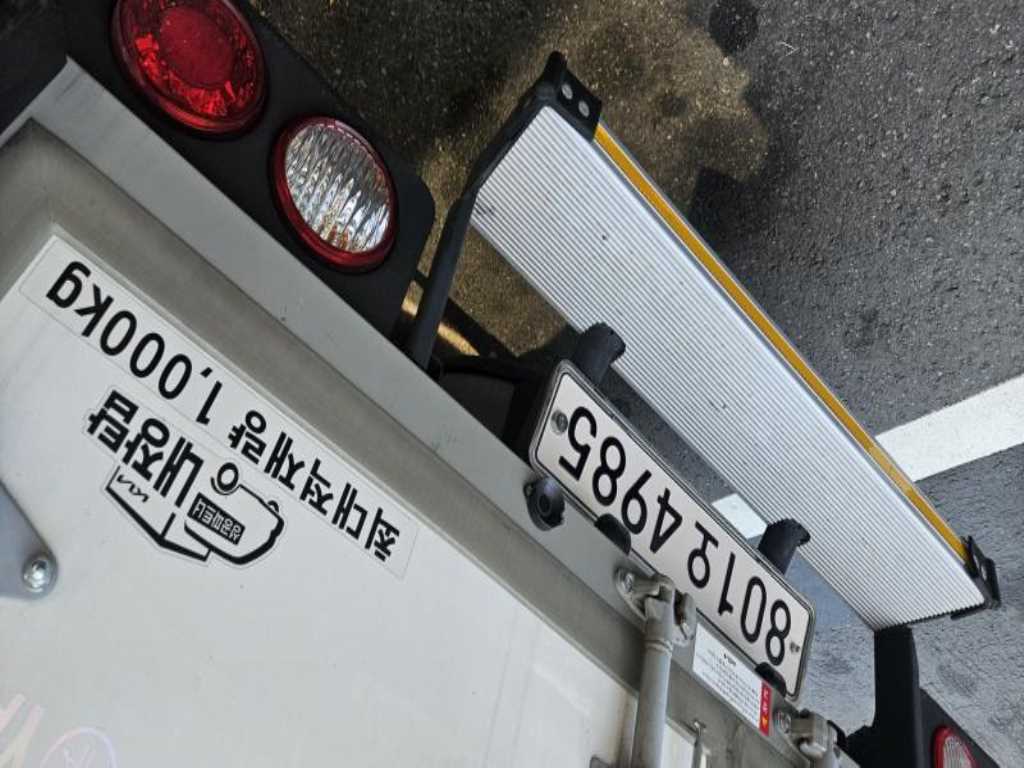 기아 봉고3 1톤 표준탑 LPG 9