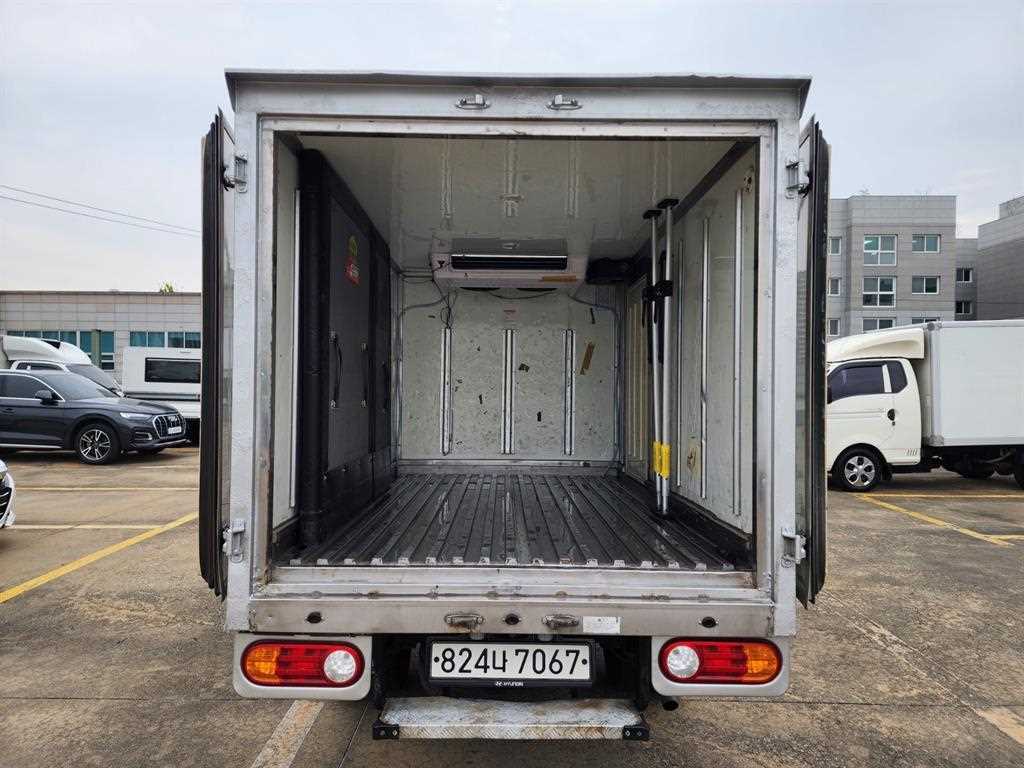 현대 포터2 1톤 냉동탑 트윈컴프 4