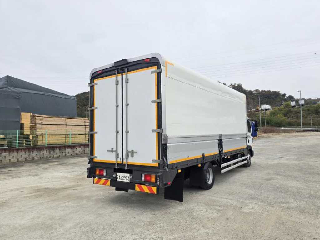 현대 메가트럭 표준탑 장축 1