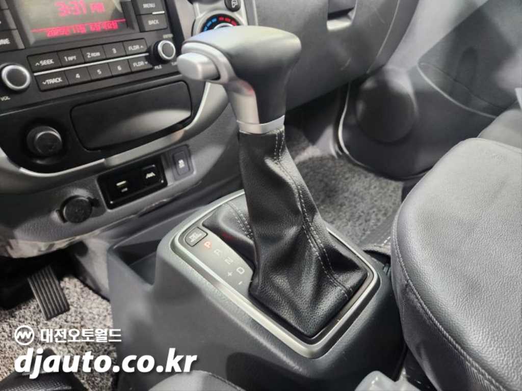 기아 봉고3 1톤 저상탑 LPG 7