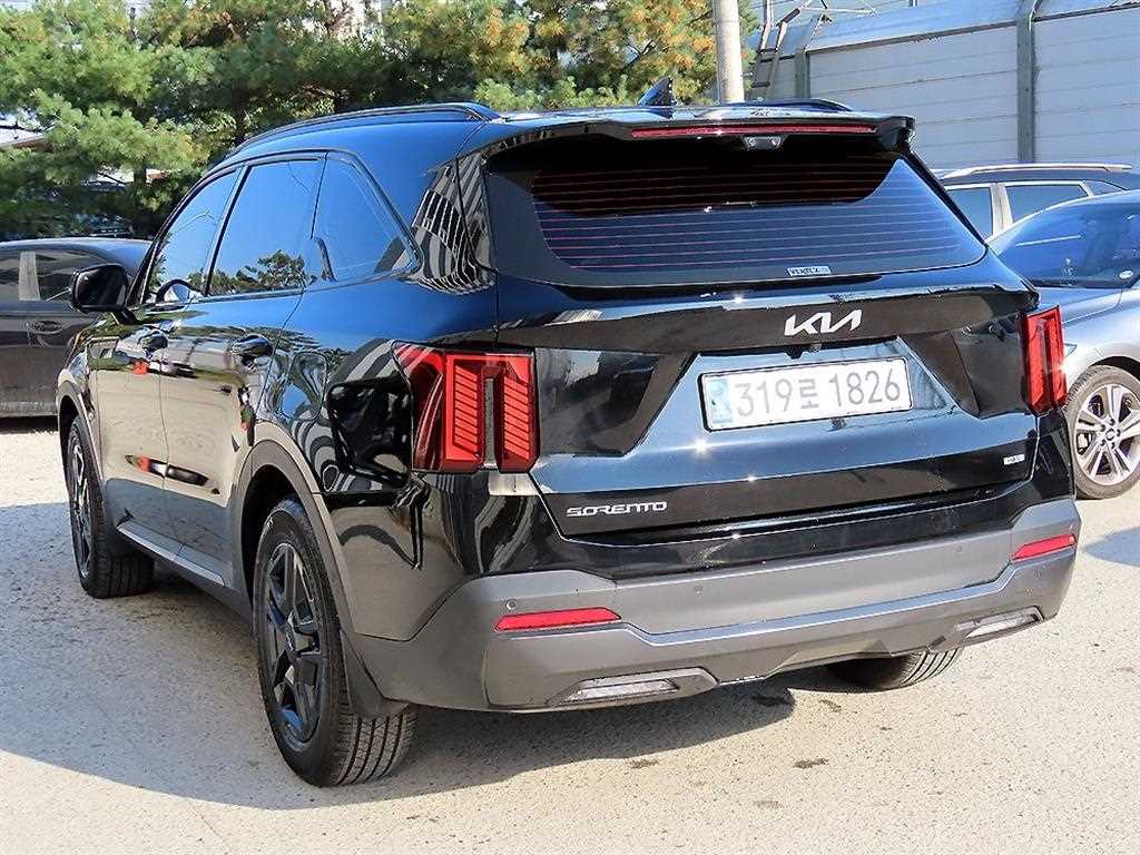 Kia Sorento 1.6T 2WD Signature Gravity 4