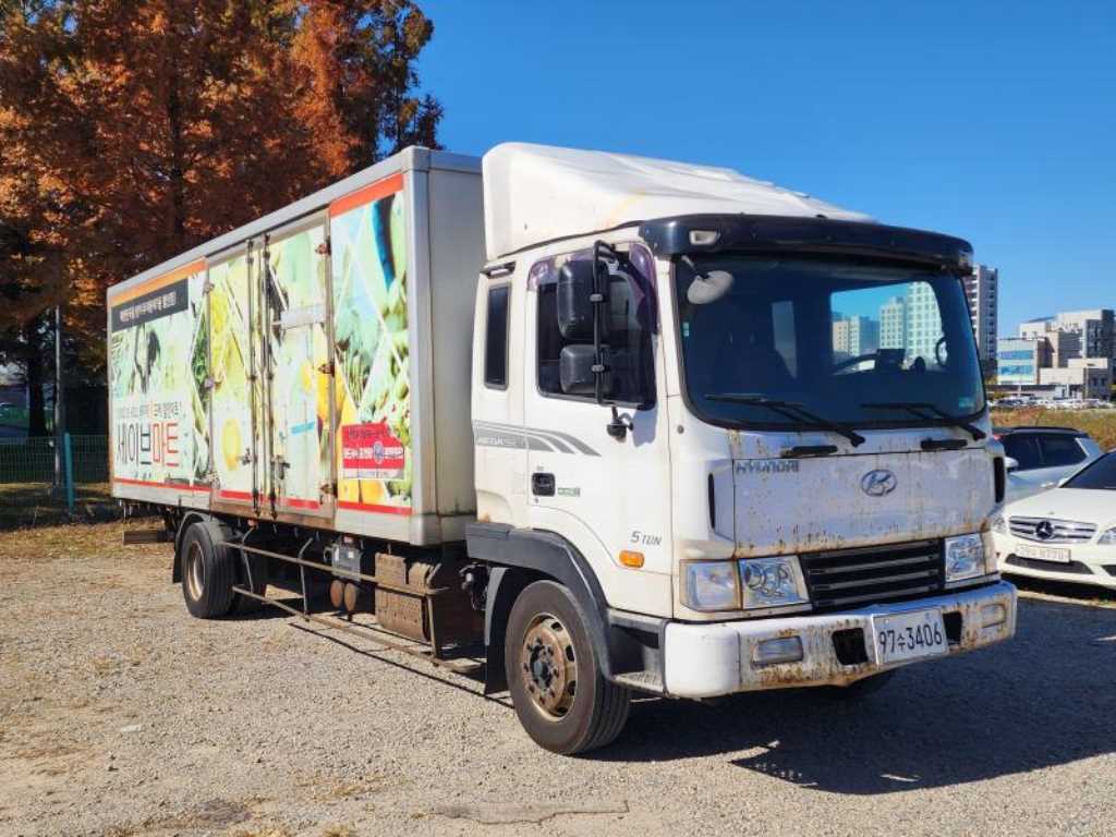 현대 메가트럭 단바리 표준탑 5톤 수동 2