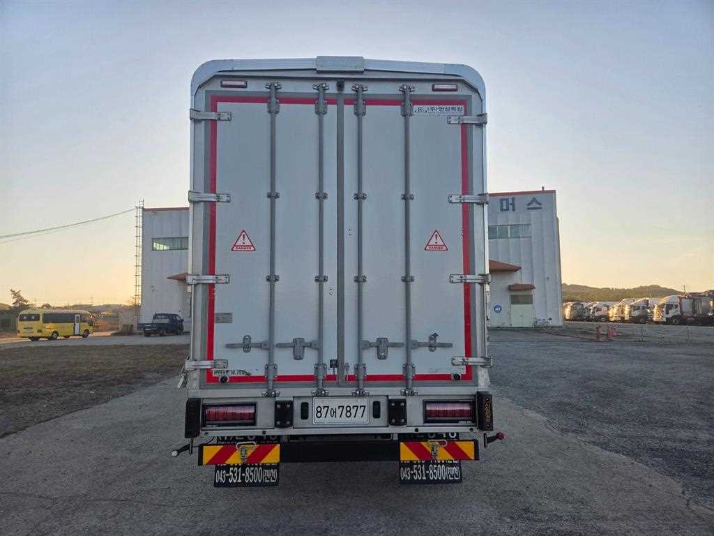 현대 파비스 윙바디 8.5톤 오토 4