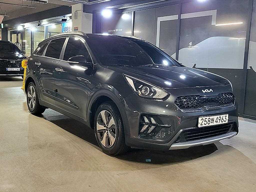 Kia Niro 1.6 HEV Trendy 2