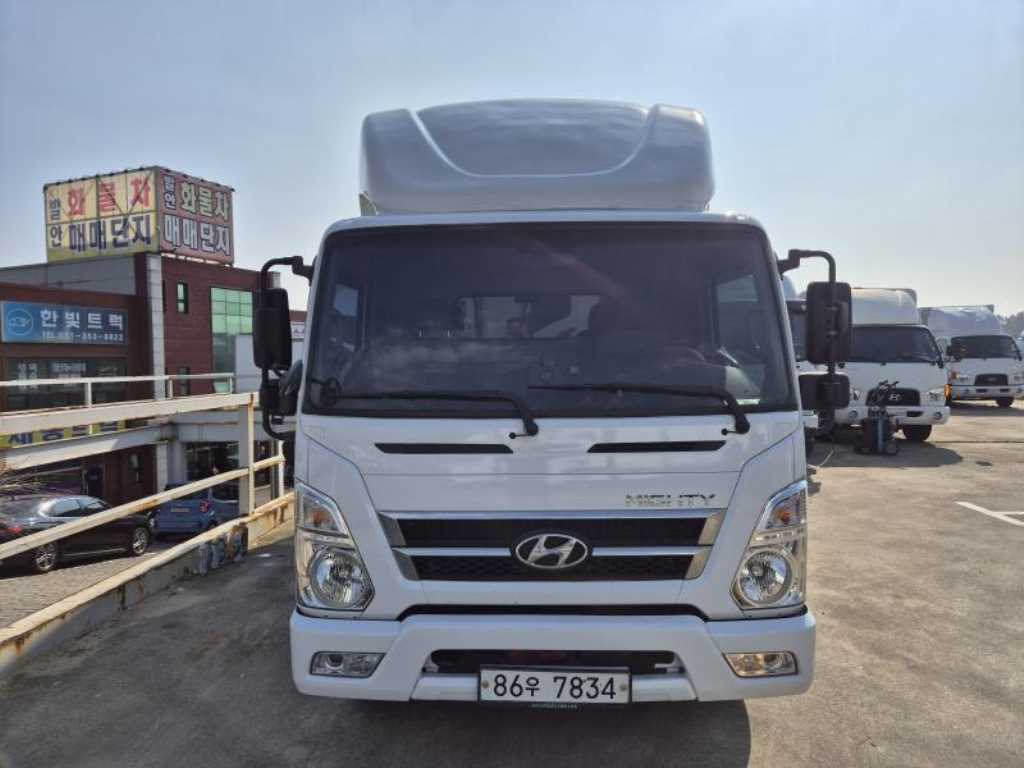 현대 올뉴마이티 2.5톤 익스하이탑 슈퍼캡 1