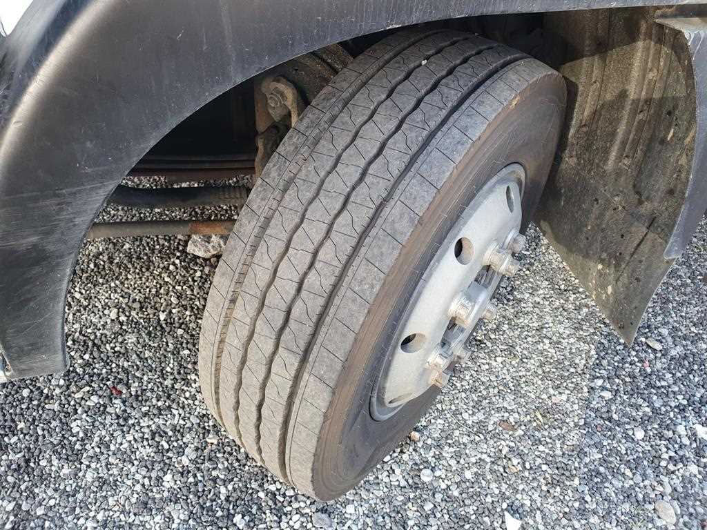 현대 메가트럭 단바리 윙바디 5톤 수동 9