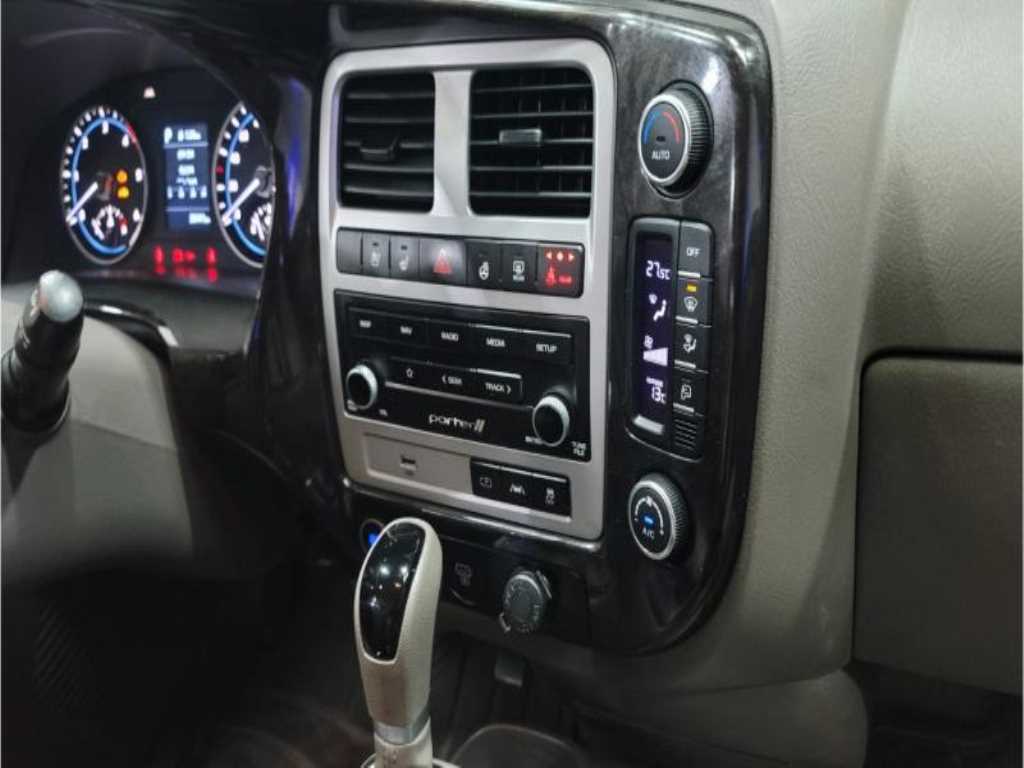 현대 포터2 1톤 카고 LPG 13