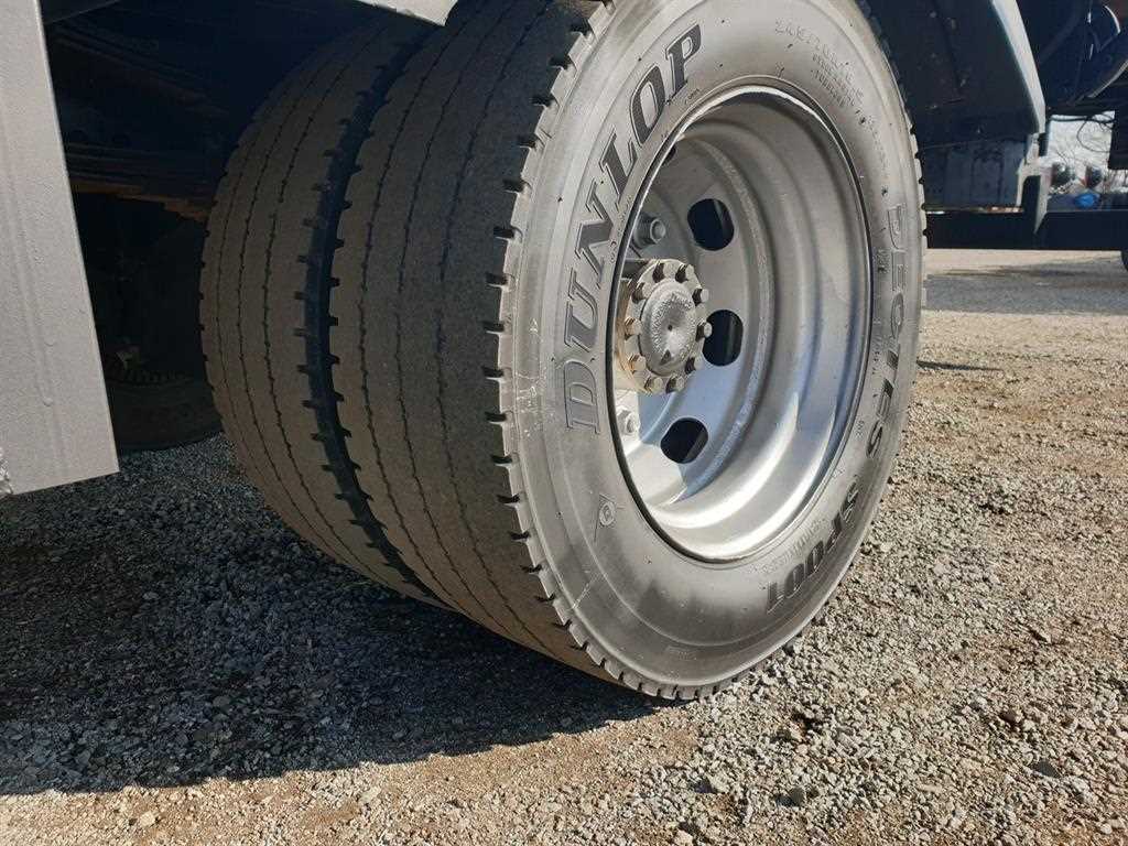 현대 메가트럭 235 단바리 윙바디 4.5톤 수동 7