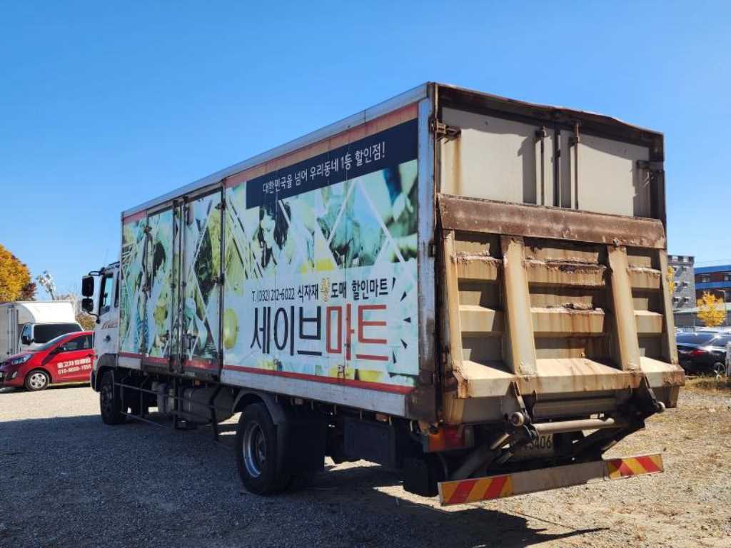 현대 메가트럭 단바리 표준탑 5톤 수동 3