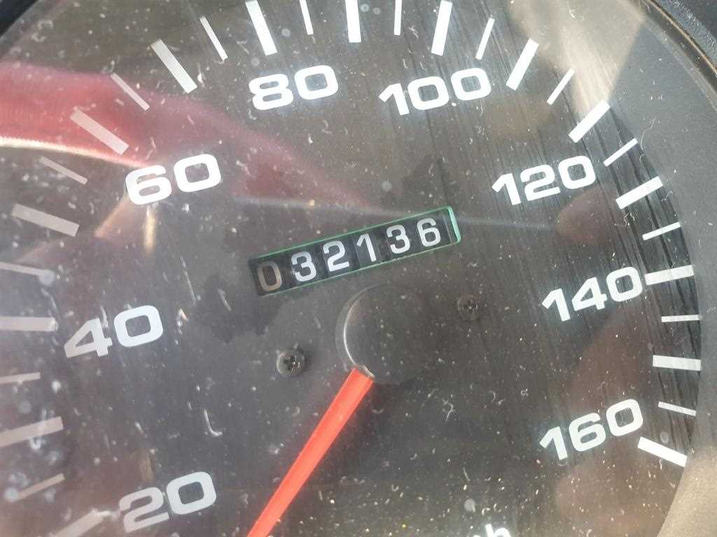 현대 메가트럭 235 단바리 윙바디 4.5톤 수동 9