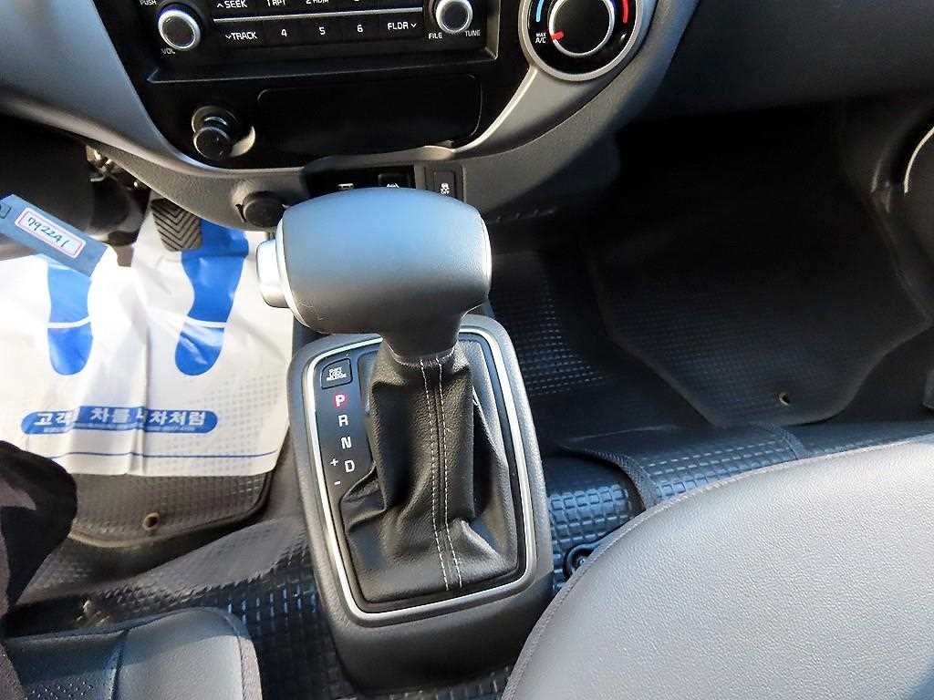 기아 봉고3 1.2톤 윙바디 LPG 11