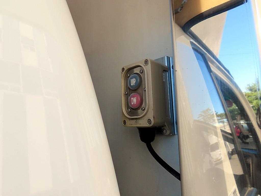 기아 봉고3 1.2톤 윙바디 LPG 8