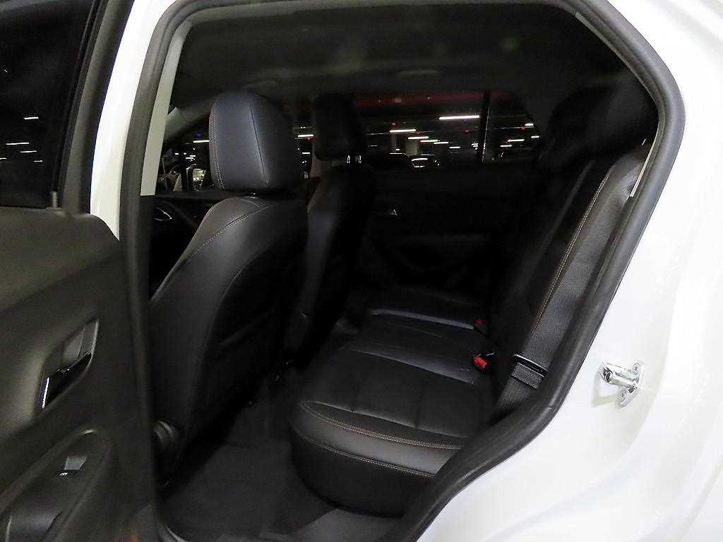 Chevrolet Trax Gasoline 1.4 Premier 8