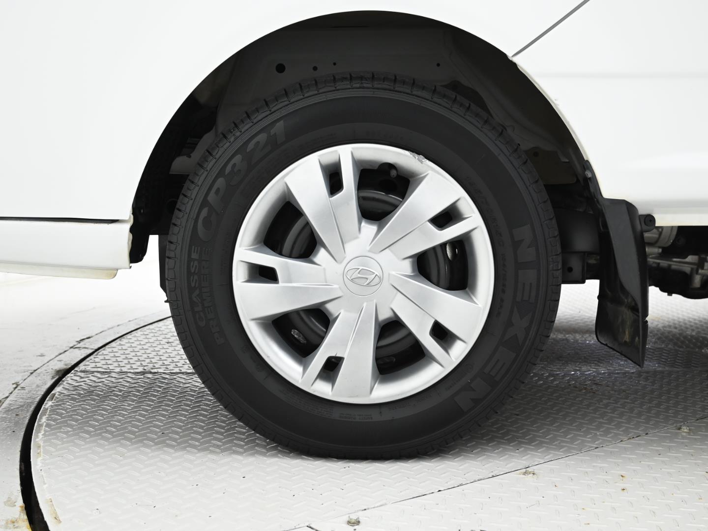 현대 포터2 1톤 카고 전기 4