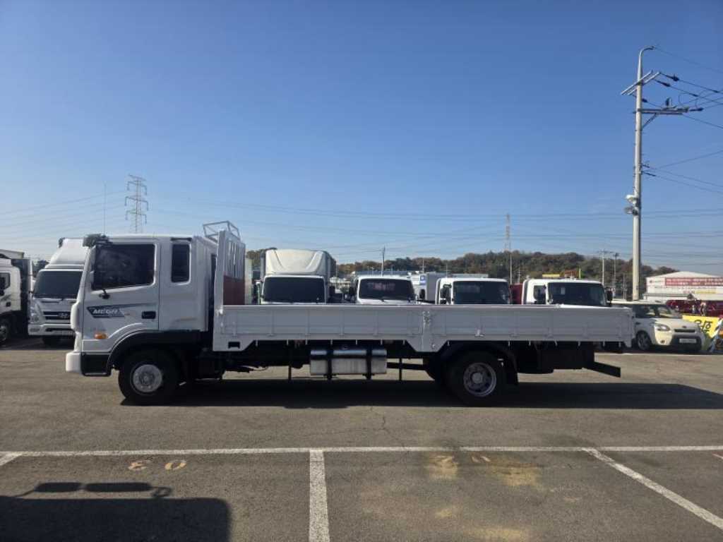 현대 메가트럭 카고 장축 2