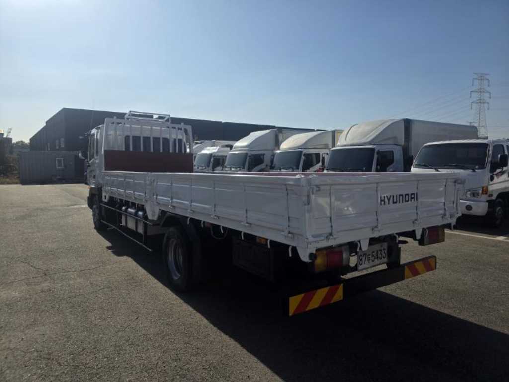 현대 메가트럭 카고 장축 3